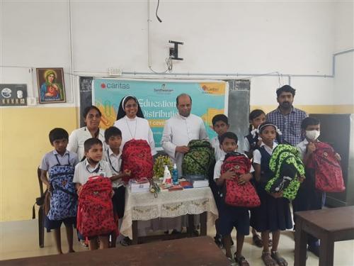 EDUCATION-KIT-DISTRIBUTION-2